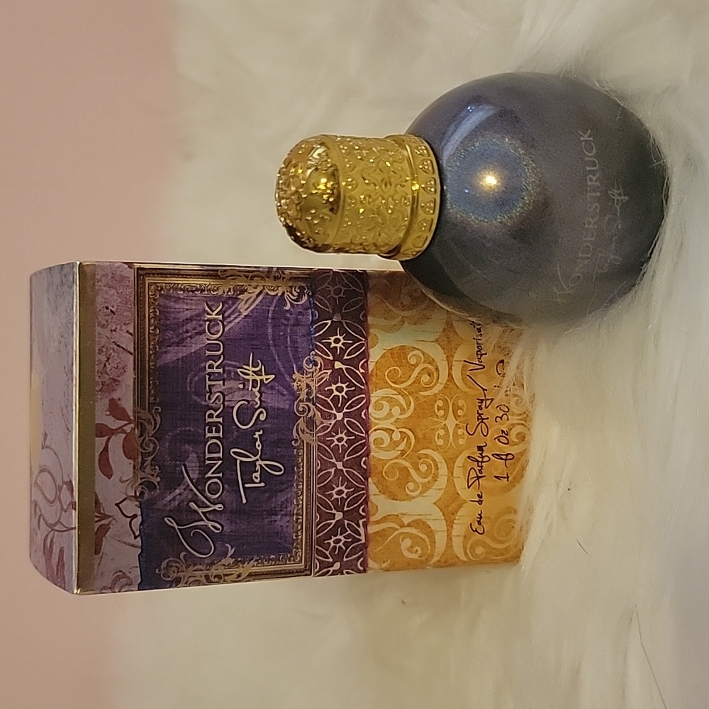 Taylor Swift Wonderstruck Perfume